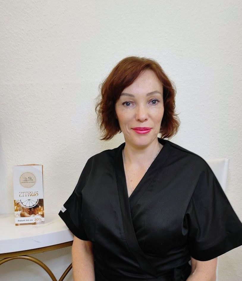 Maryna, Massagemeisterin im Zitrus Massagestudio